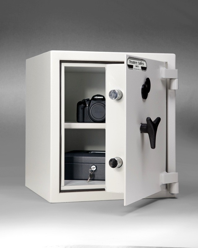 Harlech Standard Security Safe  - Up to £3,000 cash & up to £30,000 Jewellery Cover  from Trustee Safes Ireland, Dublin, Kilkenny & Staffordshire , Ireland & UK