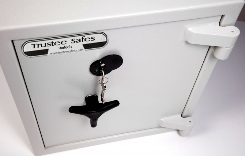 Harlech Standard Security Safe  - Up to £3,000 cash & up to £30,000 Jewellery Cover  from Trustee Safes Ireland, Dublin, Kilkenny & Staffordshire , Ireland & UK